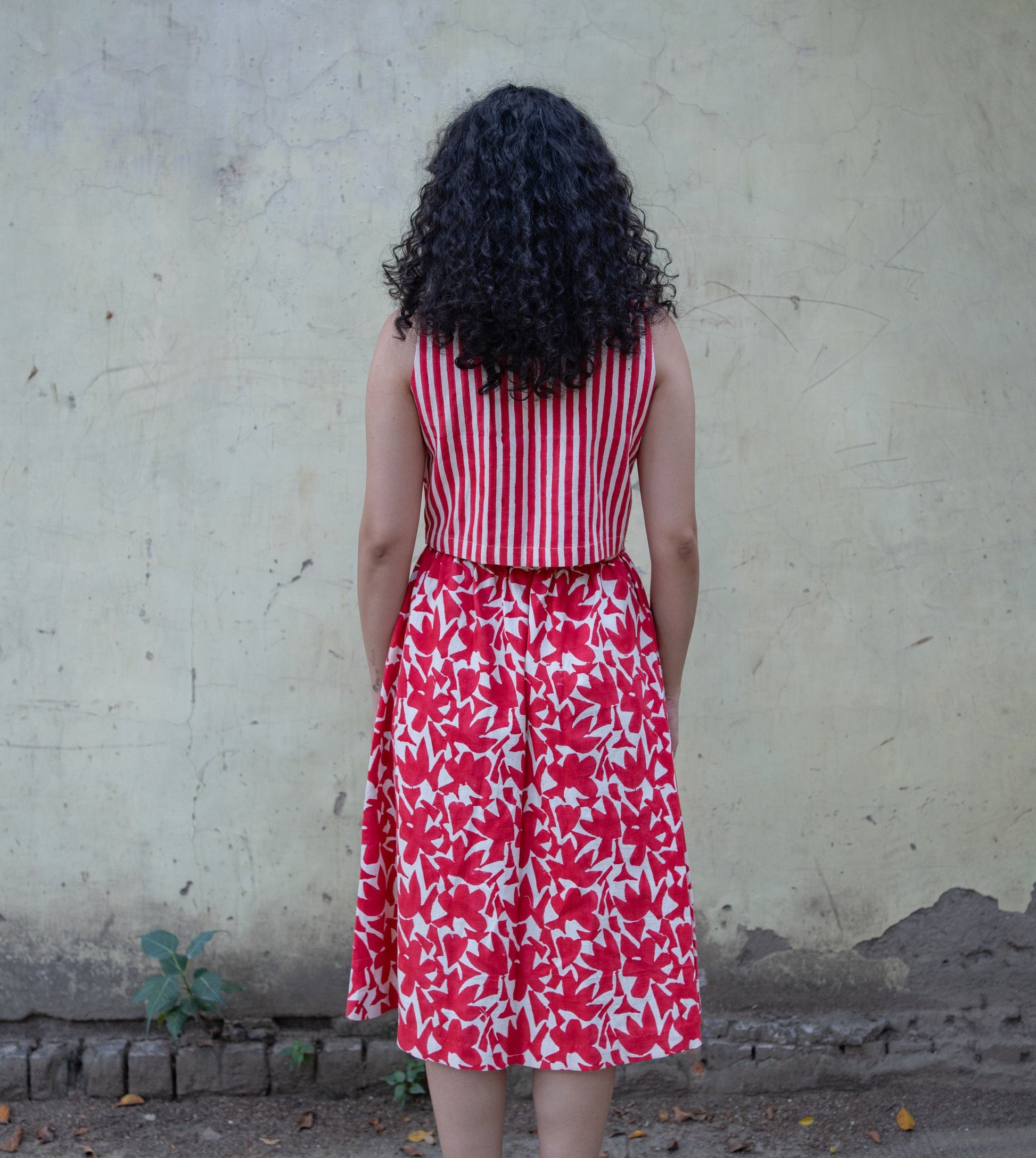 Abstract Shapes Yoko Skirt Red - Harkoi Studio - A modern take on a classic favorite, the Abstract Shapes, a sustainable Ÿ?? crafted with precision and care. Keywords: abstract, shapes, yoko, skirt, red, sustainable red, eco-friendly fashion, yoko skirt.