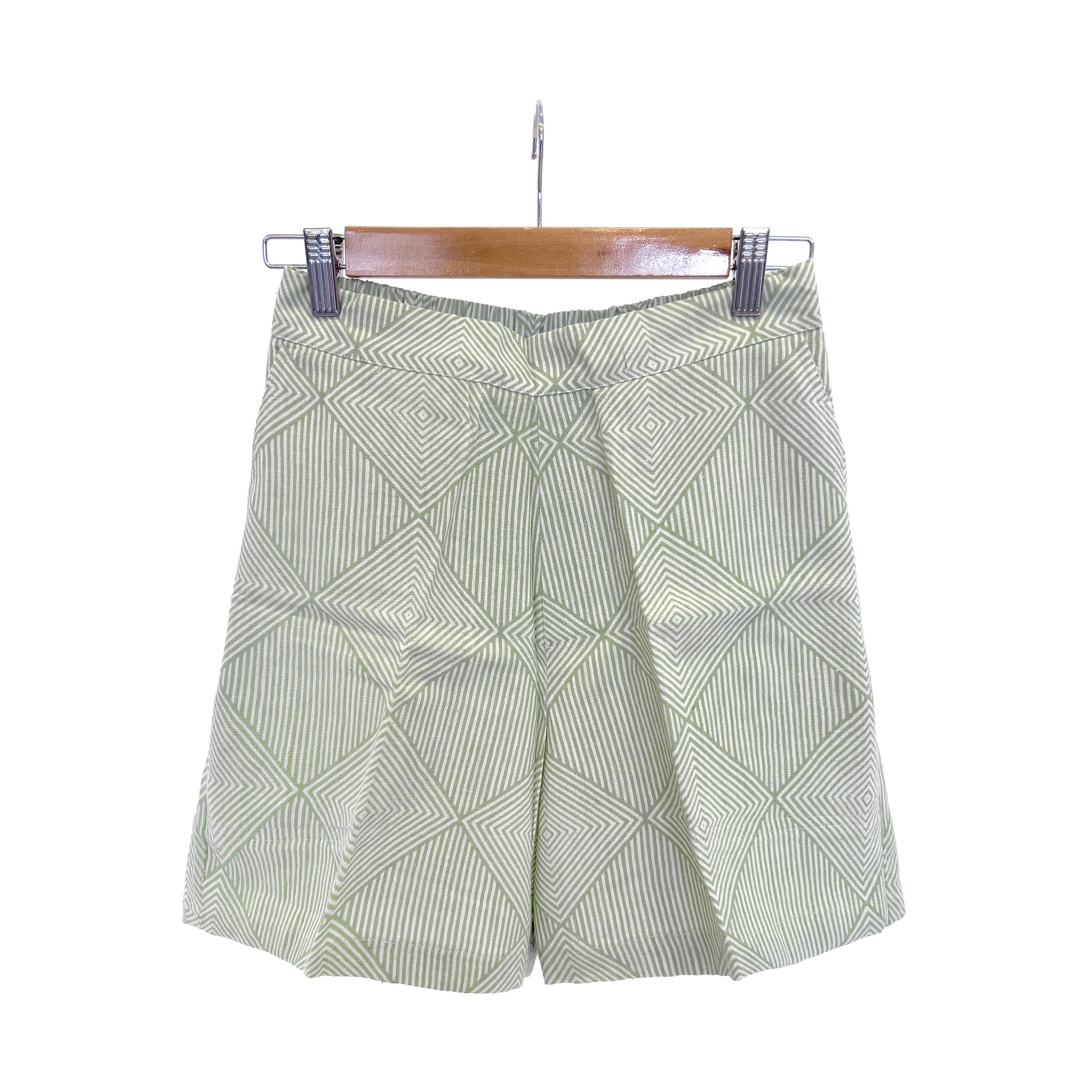 Ren Shorts Pale Green | Harkoi Studio - Embrace effortless style with the Ren Shorts in pale green. Keywords: sustainable shorts, eco-friendly fashion, Ren Shorts, pale green shorts, ethical clothing.