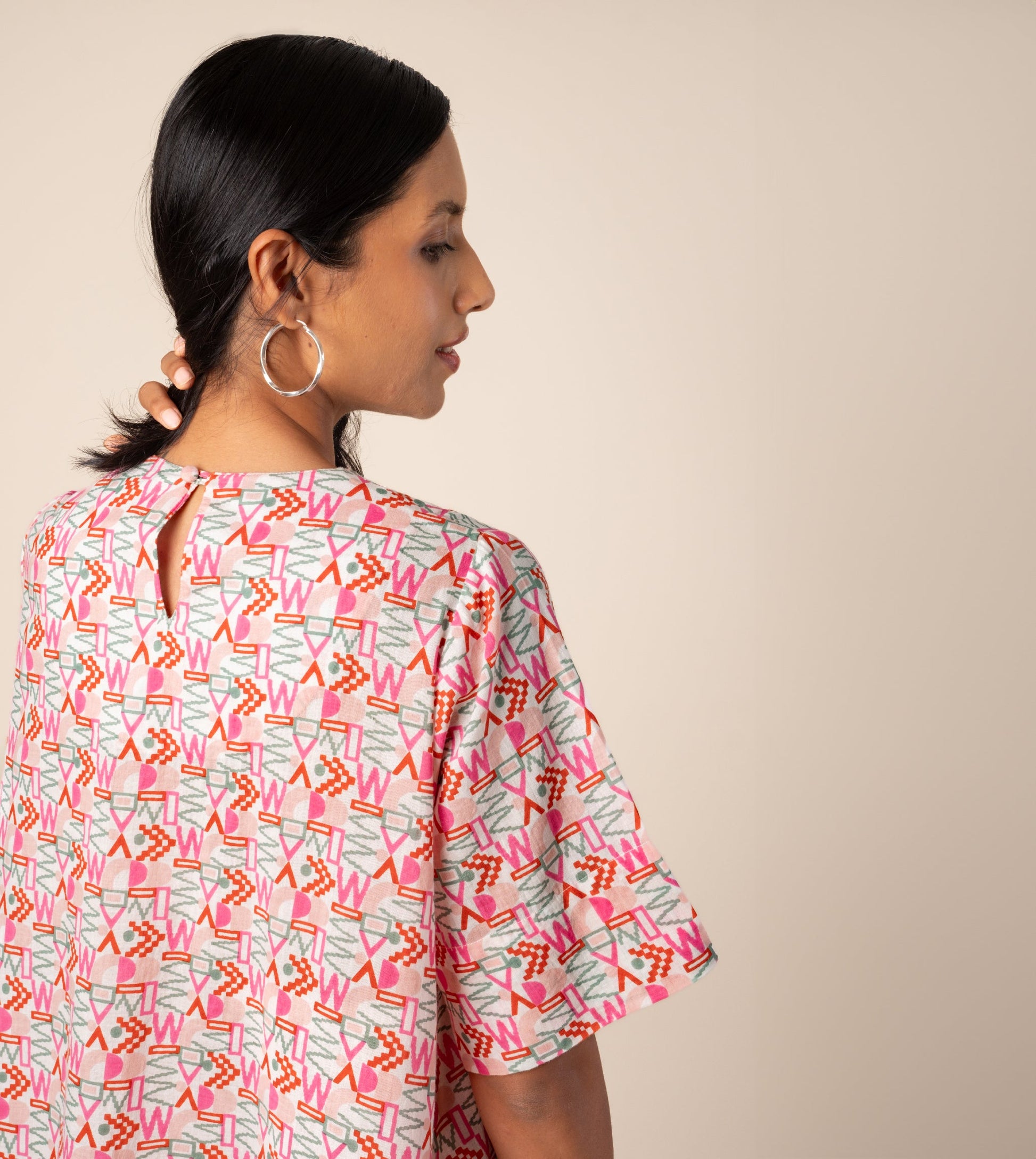 Jun Dress Girard - Harkoi Studio - Express your individuality with the Jun Dress in the artistic Girard pattern. Keywords: sustainable dress, eco-friendly fashion, Jun Dress, Girard-patterned dress, ethical clothing.