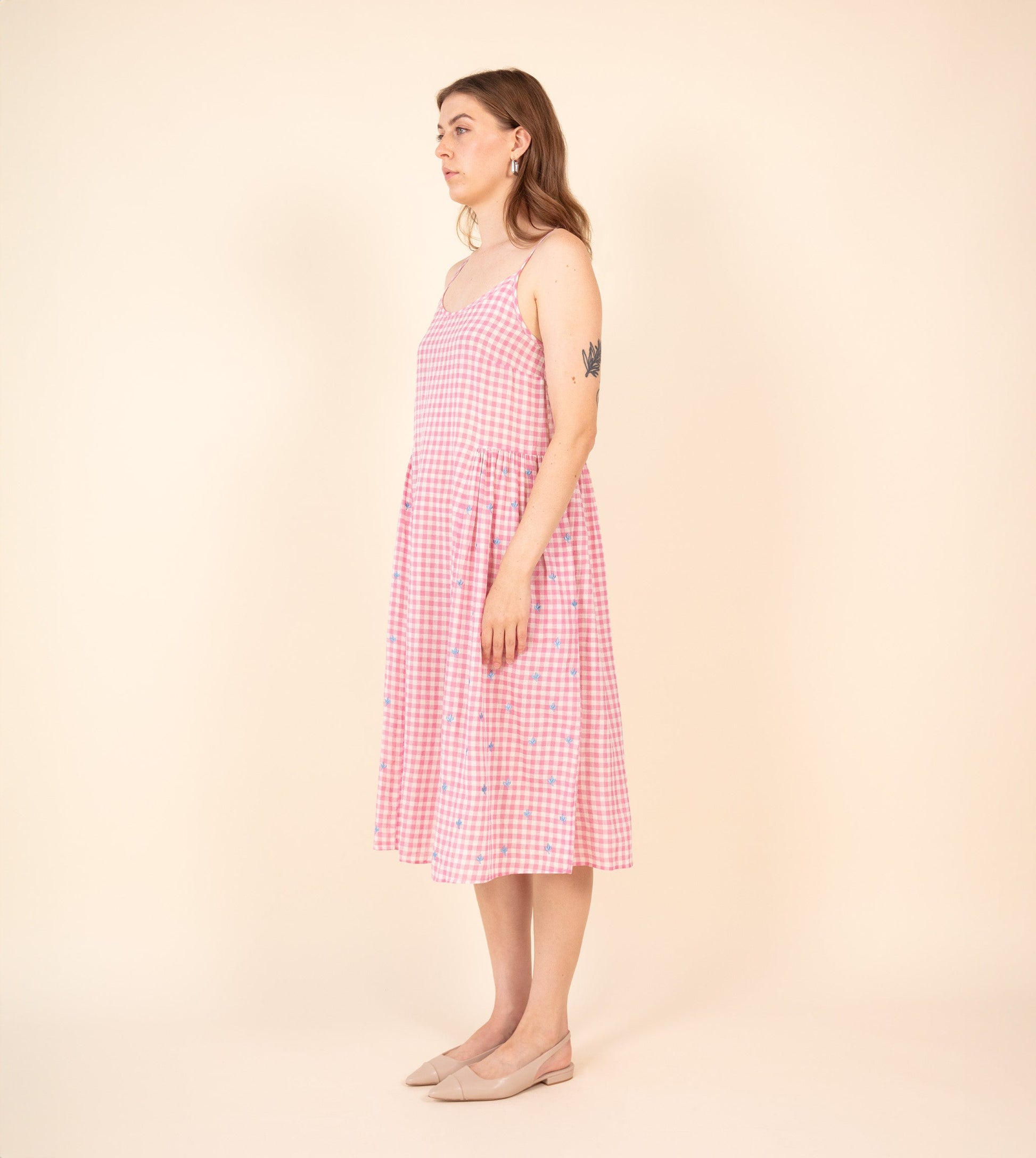 Suki Dress Gingham Embroidered | Harkoi Studio - Elevate your wardrobe with the Suki Dress in embroidered gingham. Keywords: sustainable dress, eco-friendly fashion, embroidered gingham dress, Suki Dress, ethical clothing.