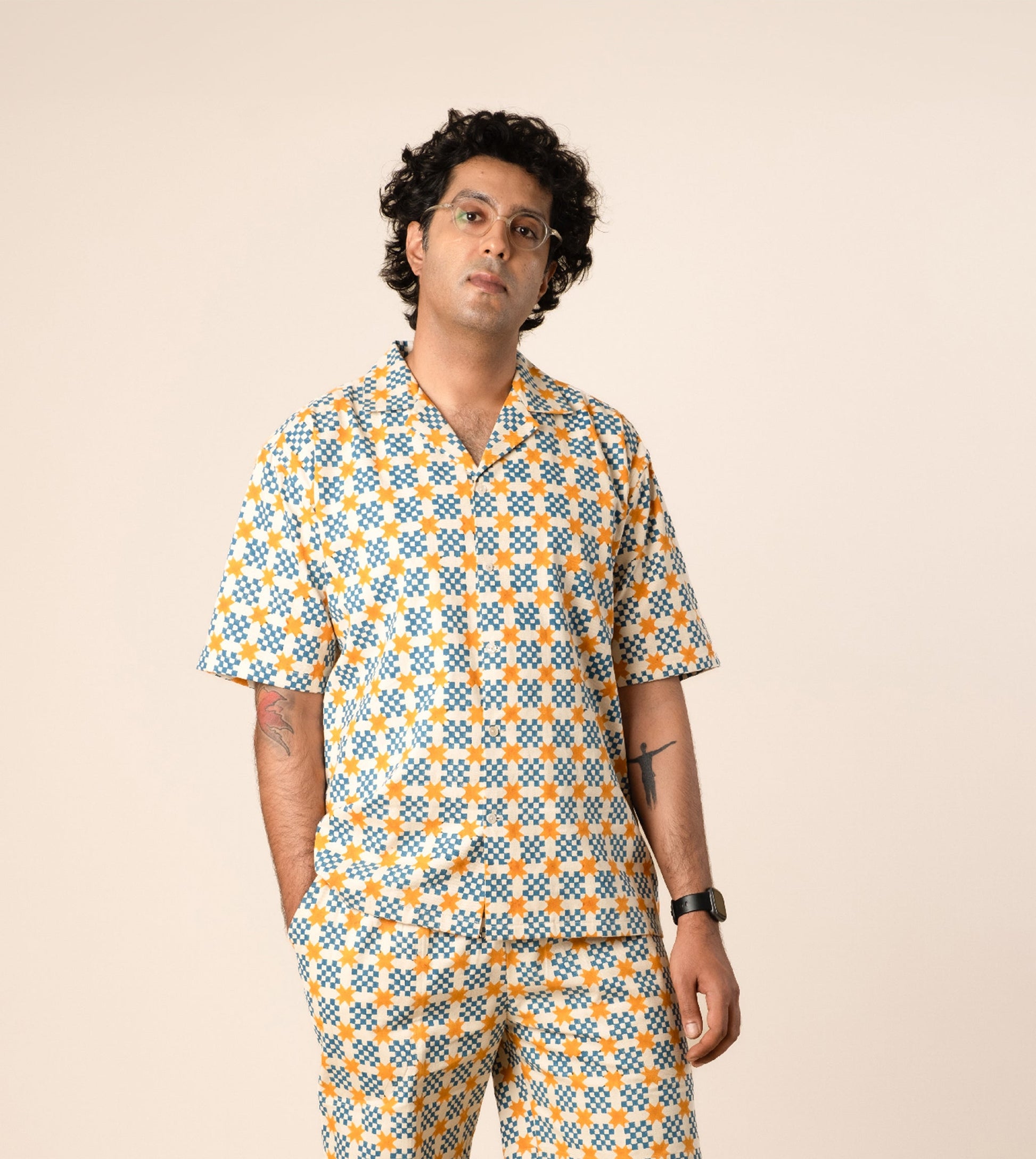 Kenji Shirt Star Gingham - Harkoi Studio - Upgrade your wardrobe with the Kenji Shirt in star gingham. Keywords: sustainable mens shirt, eco-friendly fashion, Kenji Shirt, star gingham shirt, ethical clothing.