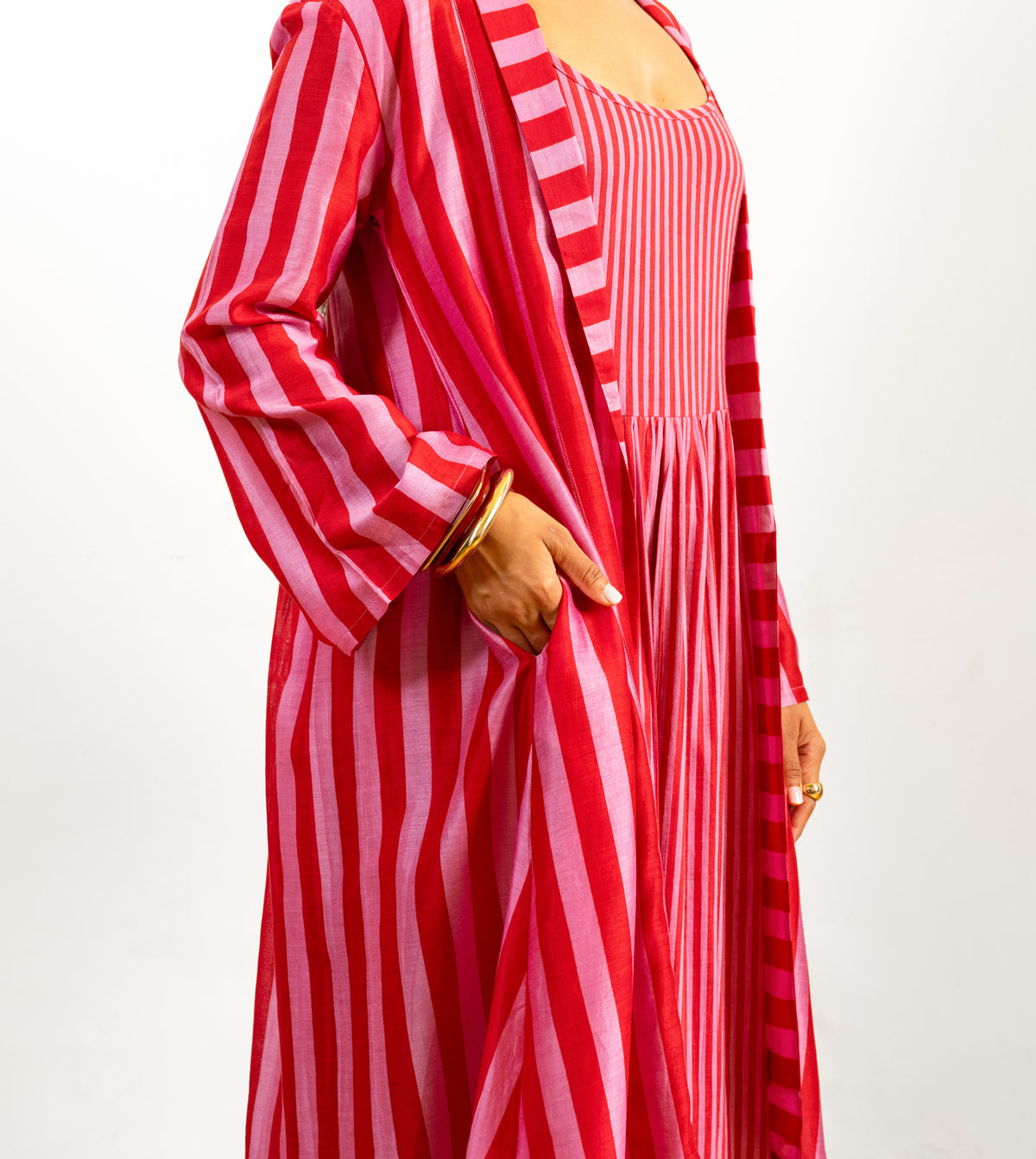 Iris Kari Set • Red Stripes