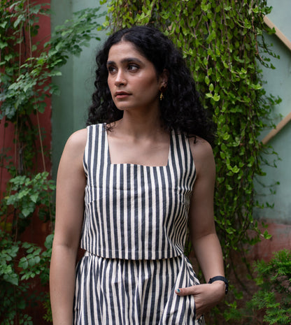 Stripes Mei Top Black | Harkoi Studio - A timeless addition to your wardrobe, the Stripes Mei, a sustainable- crafted with precision and care. Keywords: stripes, mei, top, black, sustainable black, eco-friendly fashion, top.